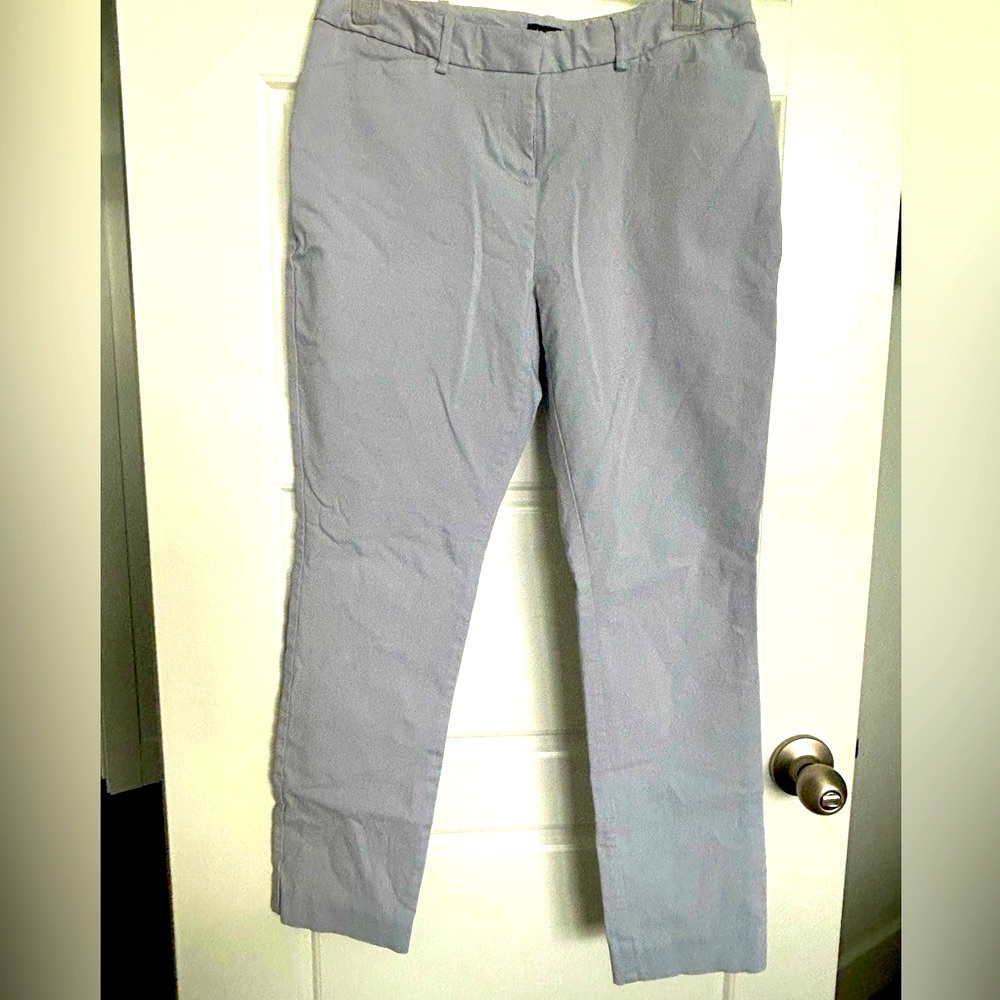 Worthington Capri slim pants gray excellent condition